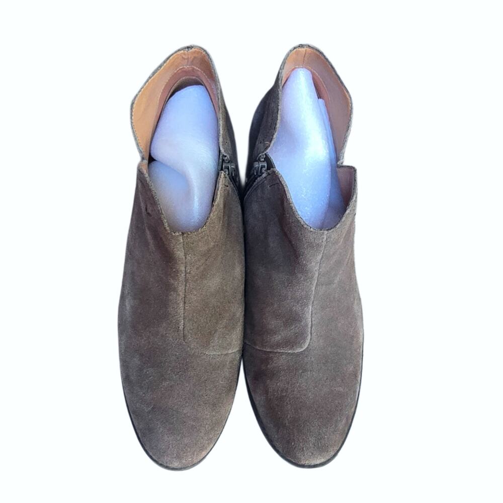Vionic Liv Gray Suede Ankle Boots Women Size 10 Side Zip Booties Low Block Heel - Picture 9 of 11